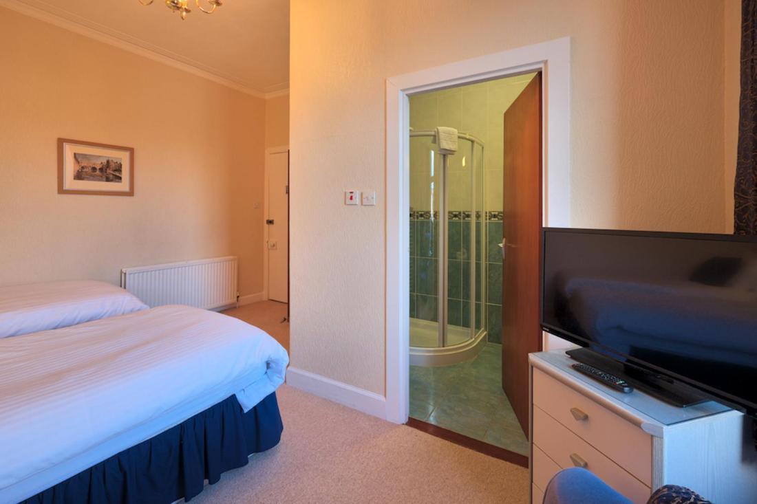 The Cedars Guest House Dunoon Esterno foto