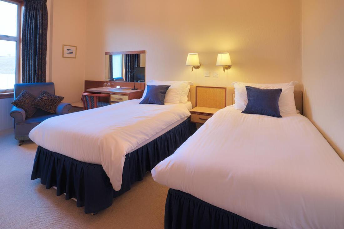 The Cedars Guest House Dunoon Esterno foto